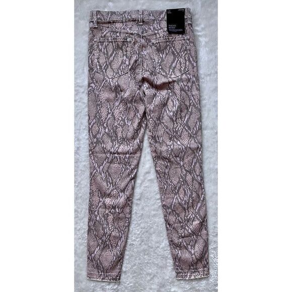 NWT J Brand Alana High Rise Crop Raw Hem Skinny Jean in Adder Pink - Picture 13 of 16